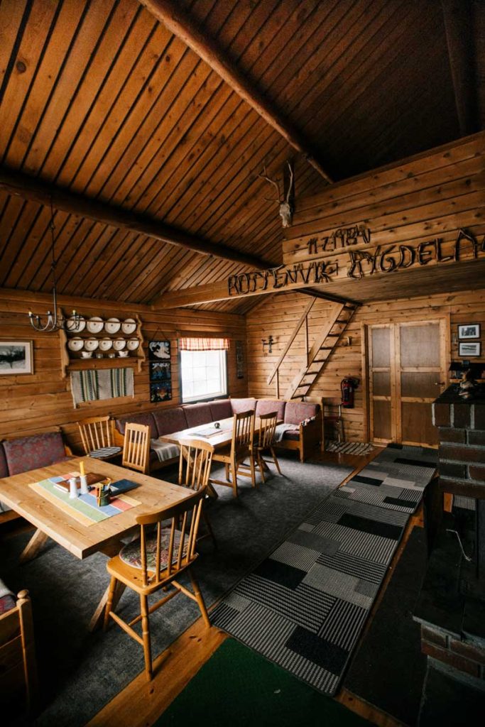 La cabane de Vartohytta en randonnée à Lyngen. crédit photo : Clara Ferrand - blog Wildroad