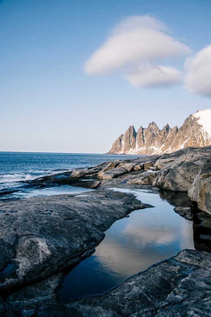 Tungeneset et son point de vue sur les dents du diable. crédit photo : Clara Ferrand - blog Wildroad