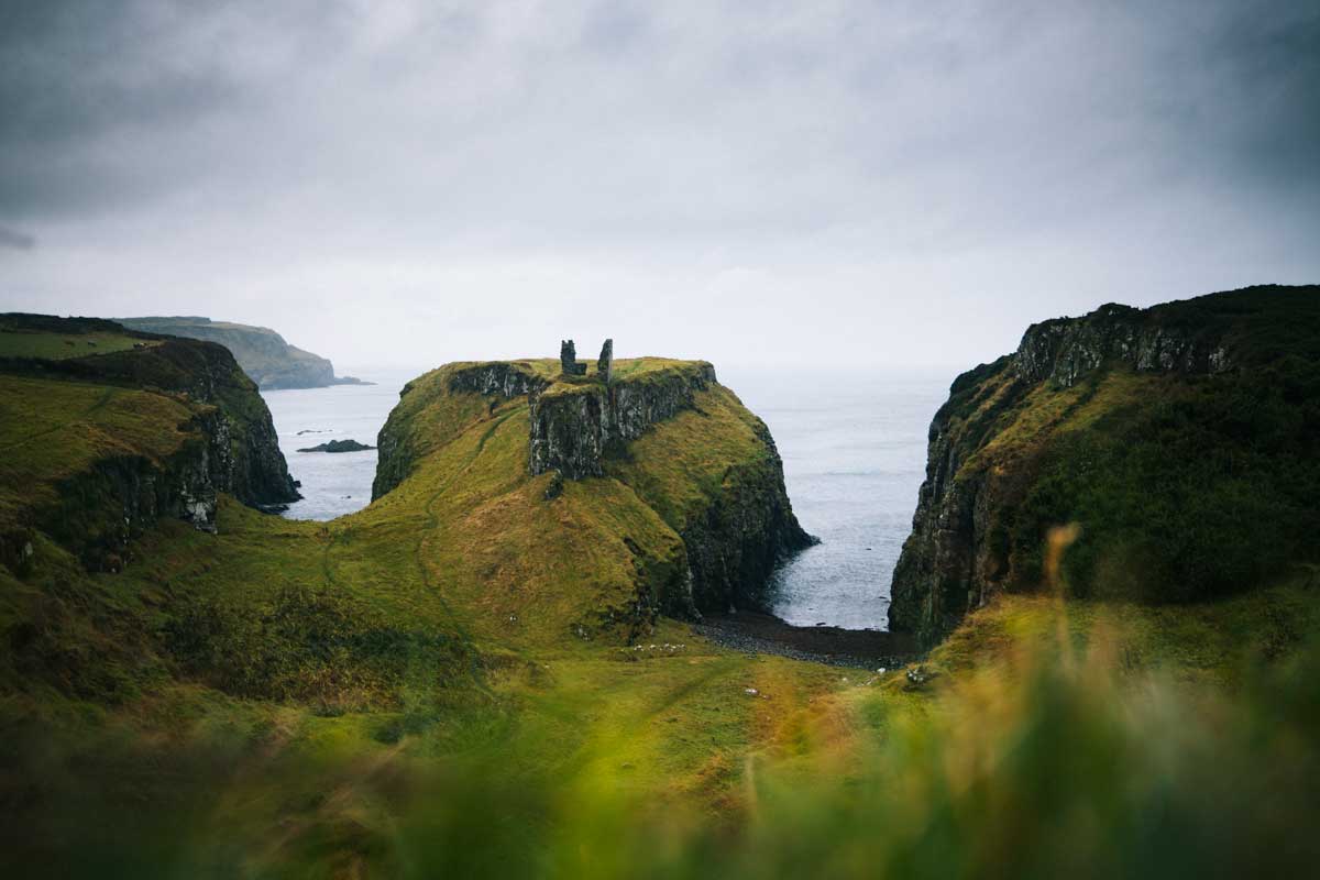 Randonner sur la Causeway C'est way pendant 3 jours sur la côte de l'Irlande du Nord. crédit photo : Clara Ferrand - blog Wildroad