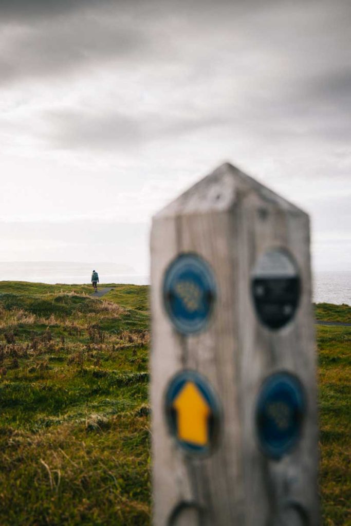Randonner le long de la côte Irlandais sur The Causeway Coast Way en 3 jours. crédit photo : Clara Ferrand - blog Wildroad