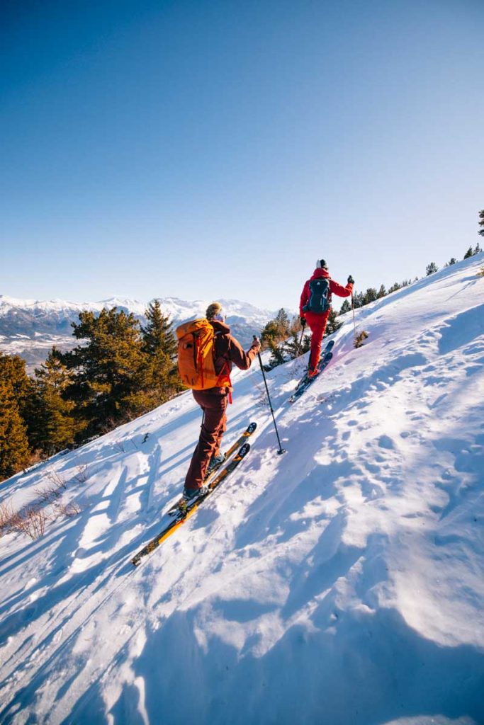 Sortie en ski de randonnée avec un guide dans la vallée de la Blanche. crédit photo : Clara Ferrand - blog Wildroad