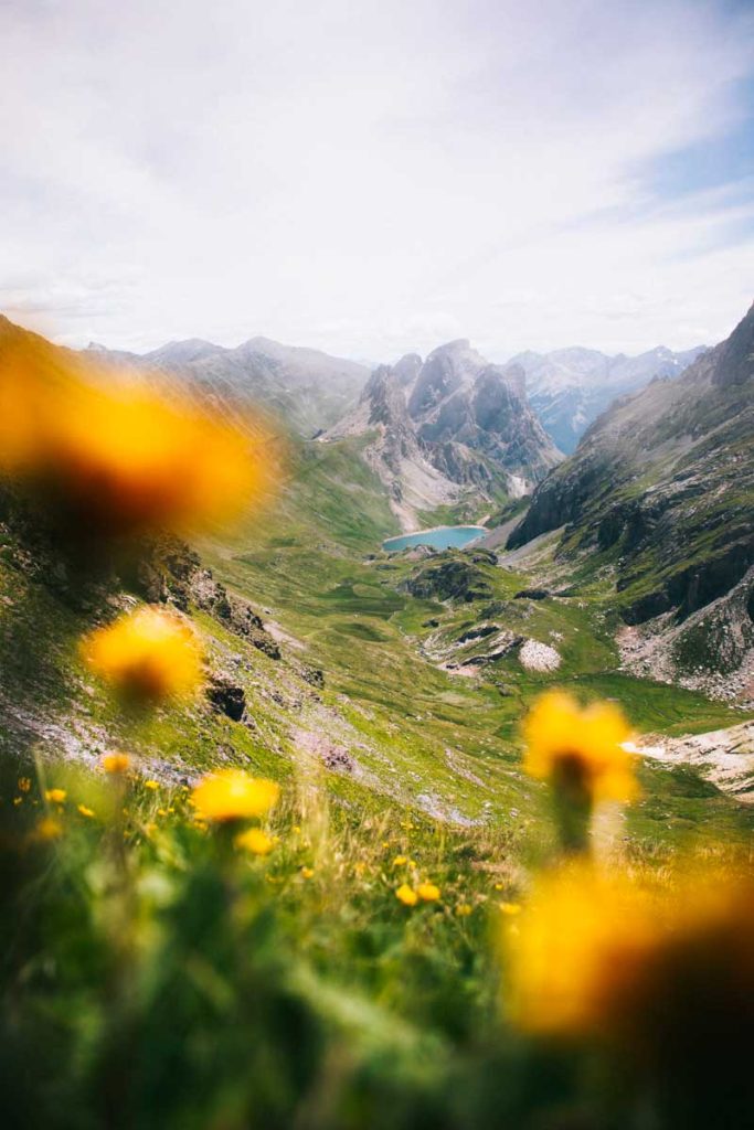Le col de la Ponsonniere dans le massif des Cerces. crédit photo : Clara Ferrand - blog Wildroad