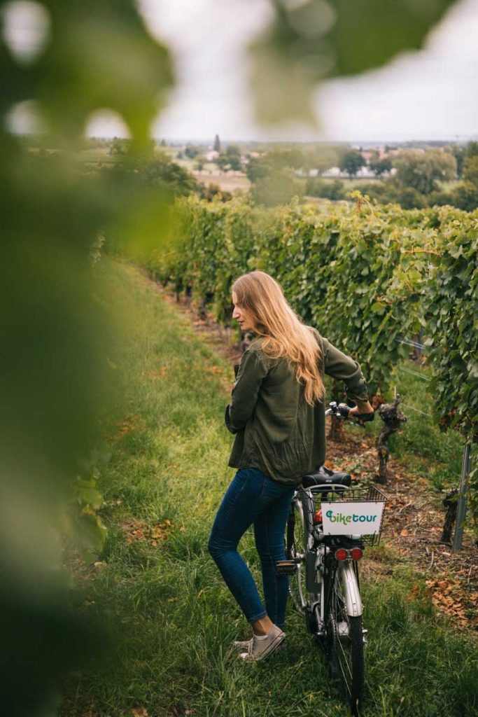 Faire un tour en e-bike depuis Genève pour visiter les vignoble suisse. crédit photo : Clara Ferrand- blog Wildroad