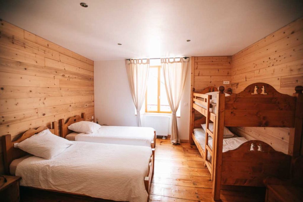 Hébergement à Ornon dans le gîte de la Lignarre. crédit photo : Clara Ferrand - blog Wildroad