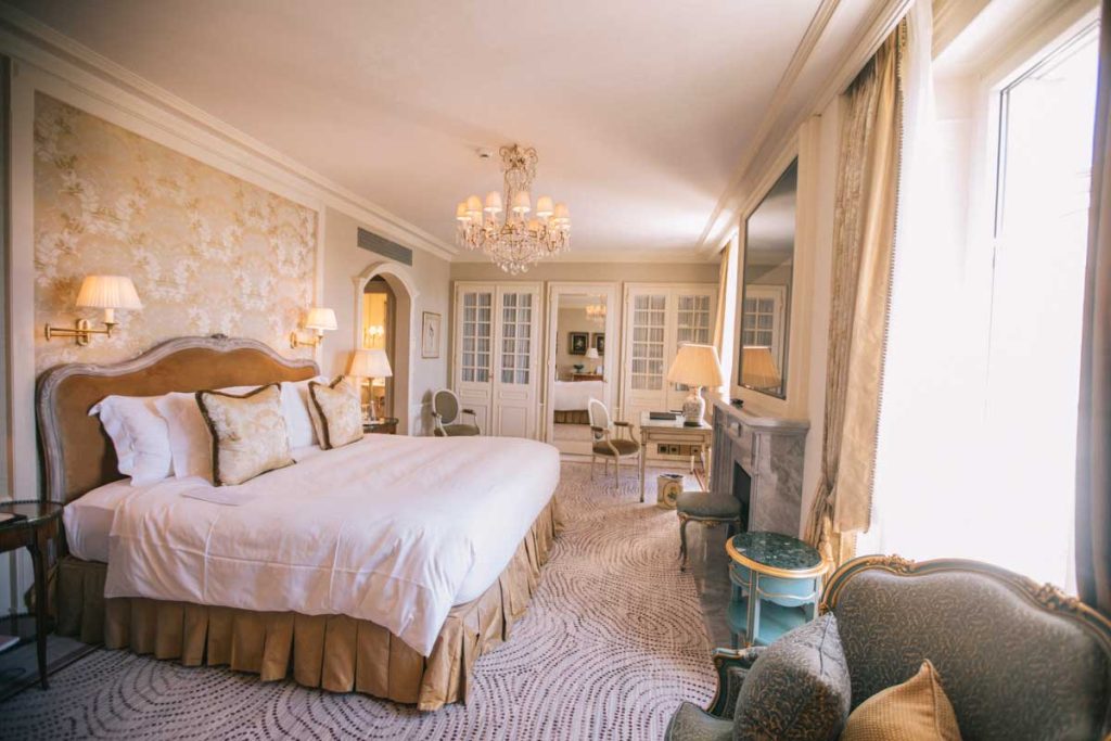 Dormir à l'hotel 5 étoiles du Beau rivage. crédit photo : Clara Ferrand- blog Wildroad