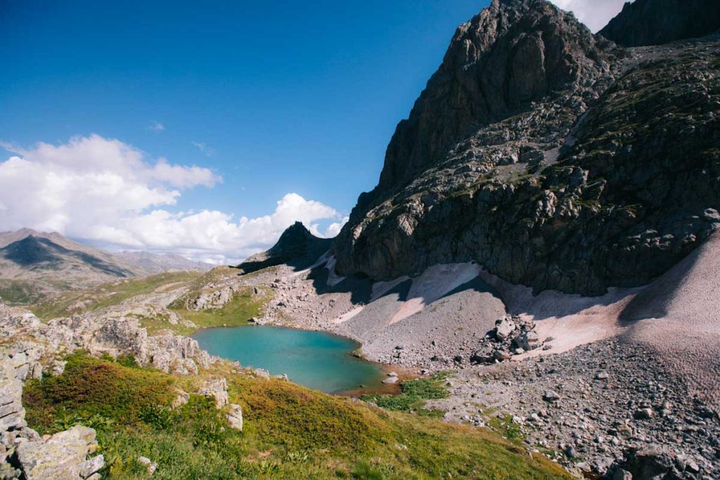 La source de la Clarée avec son lac. crédit photo : Clara Ferrand - blog Wildroad