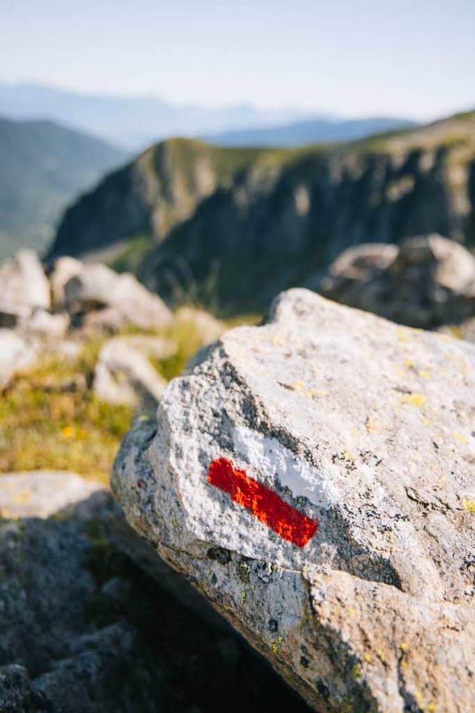 Le GR de la haute Traversée de Belledonnes. crédit photo : clara Ferrand - blog Wildroad