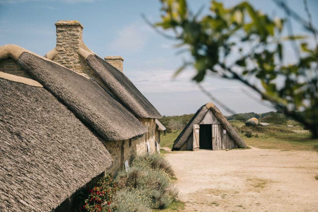 Itinéraire en Bretagne, étape à Meneham sur la côte des Légendes. crédit photo : Clara Ferrand - blog Wildroad