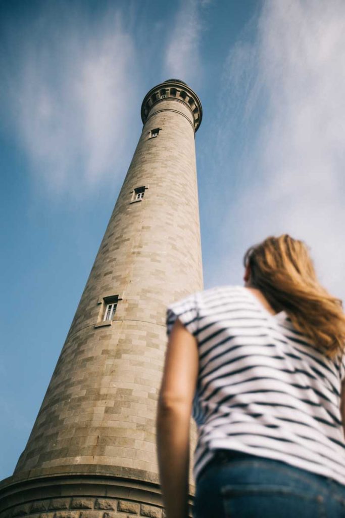 Le plus haut phare d'Europe se trouve en Bretagne : Le phare de l'île vierge. crédit photo : clara Ferrand - blog Wildroad