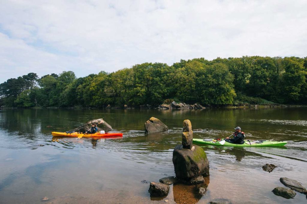 Sortie en kayak de mer sur l'aber Wrac'h. crédit photo : Clara Ferrand -blog Wildroad