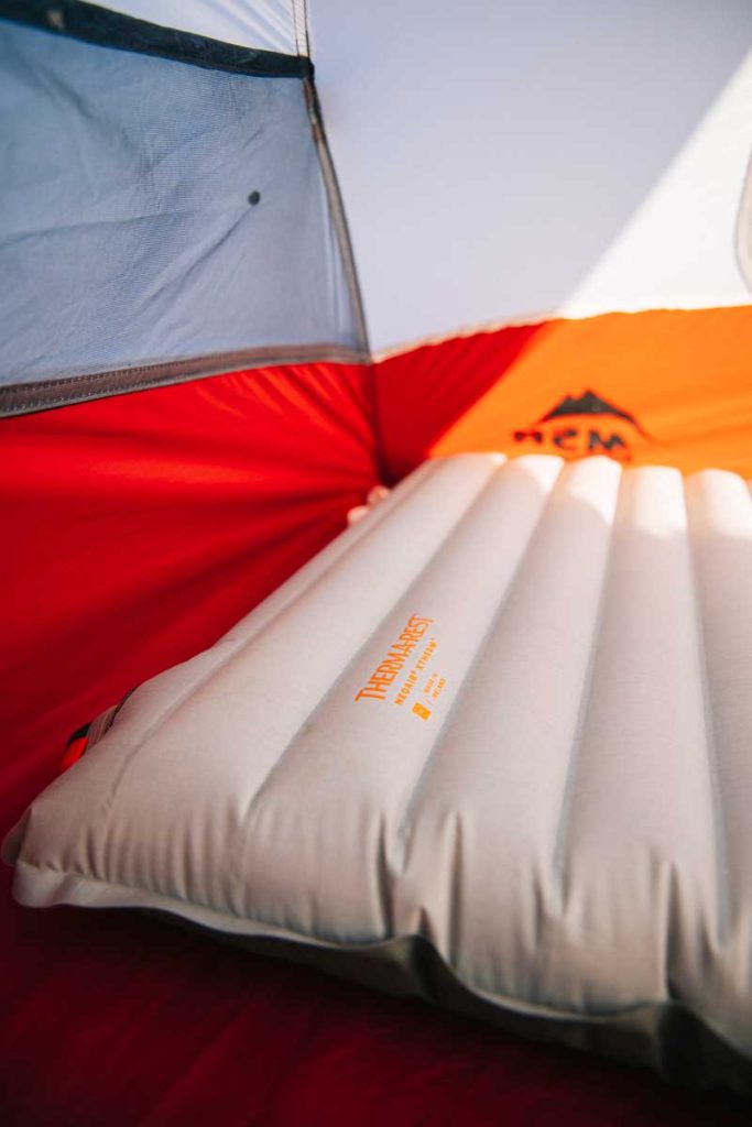 Quelle est la duree de vie d'un matelas thermarest et sa garentie. crédit photo : Clara Ferrand - blog Wildroad