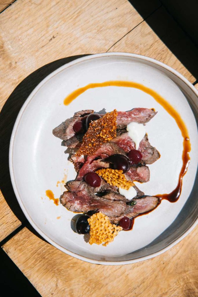 Le restaurant de Saint-mihiel de la famille éleveur et boucher Pommard. crédit photo : Clara Ferrand - blog Wildroad