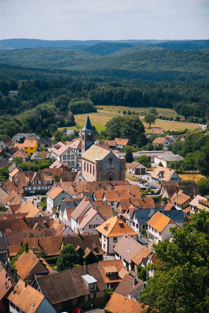 Un village dans les vosges nord : Lichtenberg. crédit photo : clara Ferrand - blog Wildroad