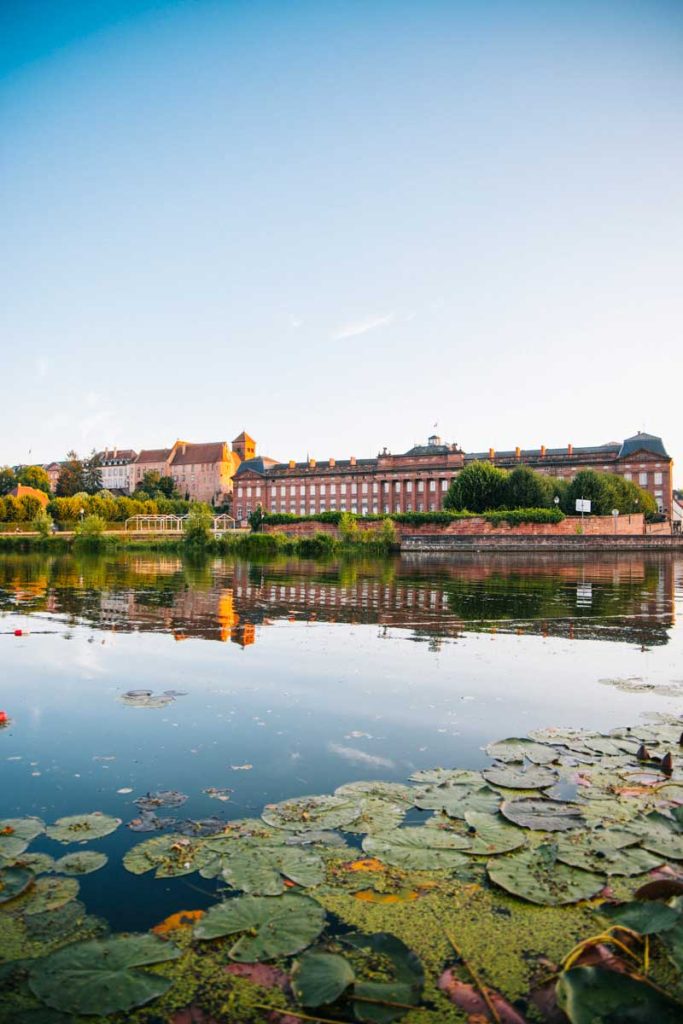 Visiter la ville de Saverne, étape de fin du GR53 en Alsace. crédit photo : Clara ferrand - blog Wildroad