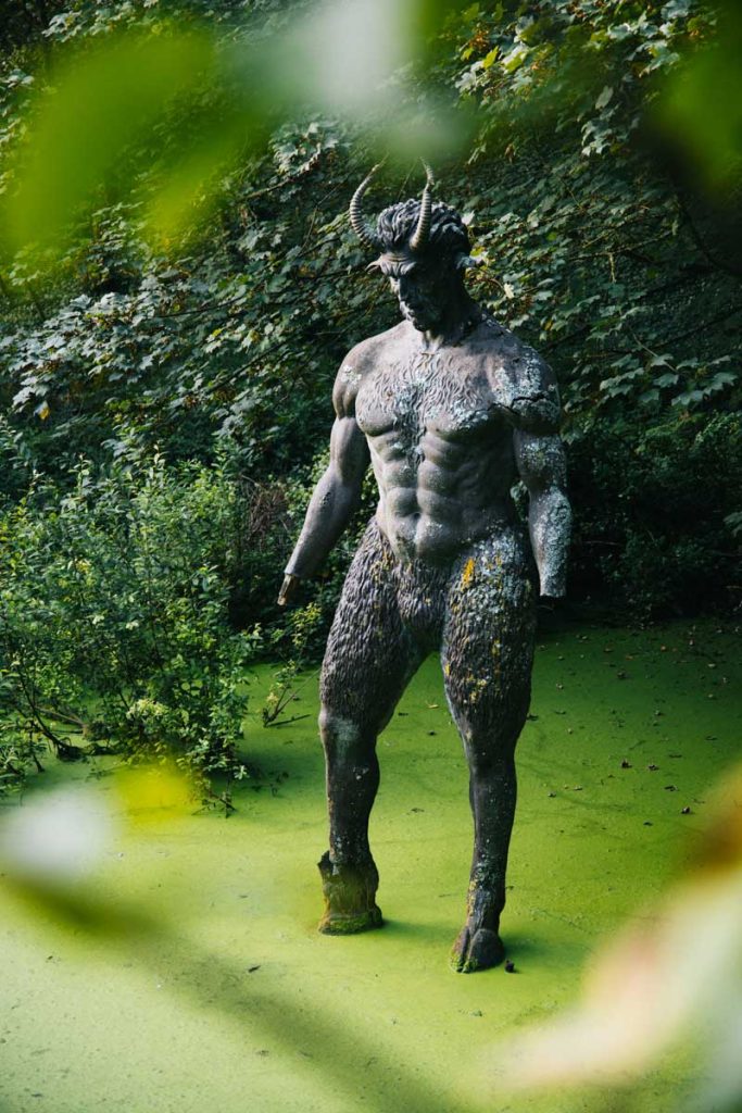 La sculpture du diable fourchu, au départ de la randonnée. crédit photo : Clara Ferrand - blog Wildroad