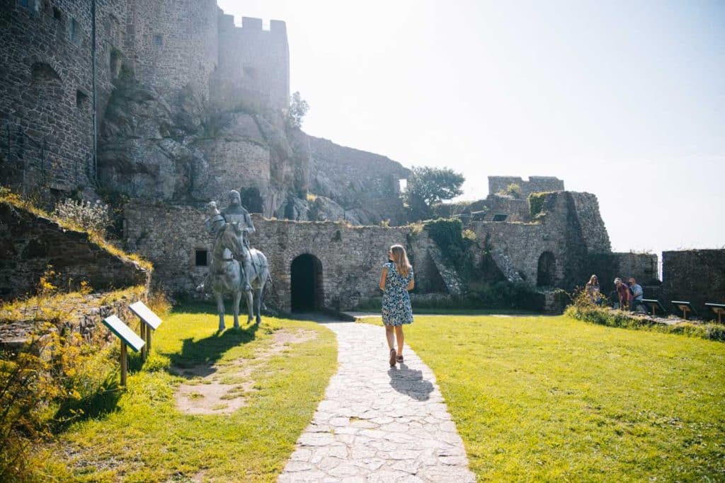 Visite de l'ile de jersey en 1 jour : l'incontournables site historique de Mont Orgueil. crédit photo : Clara Ferrand - blog Wildroad