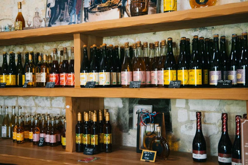 La boutique de la ferme d'Hotte, des producteurs locaux de pays d'Othe. crédit photo : Clara Ferrand - blog Wildroad