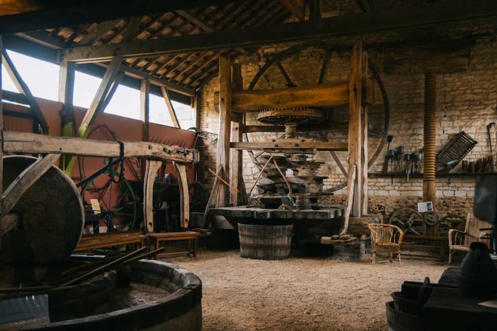 Le musée du cidre à Eaux-Puiseaux. crédit photo : Clara Ferrand - blog Wildroad