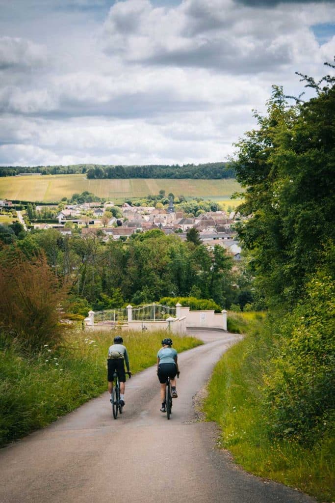 Ville-sur-Arce un des villages de la côte des Bar. crédit photo : Clara Ferrand - blog Wildroad