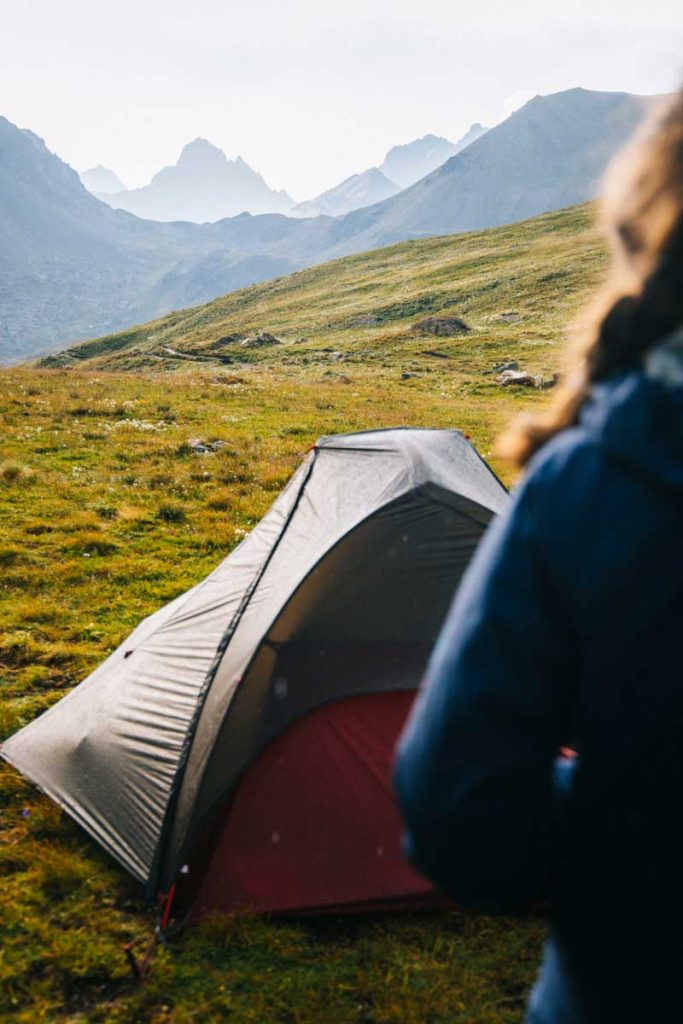 Tente MSR Freelite legère pour le bivouac. crédit photo : Clara Ferrand - blog Wildroad
