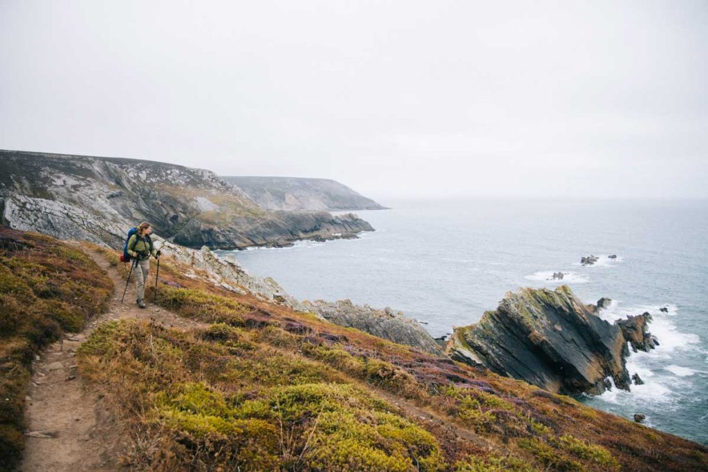 Le cap de la chèvre : étape du tour à pied de Crozon. crédit photo : Clara Ferrand - blog Wildroad