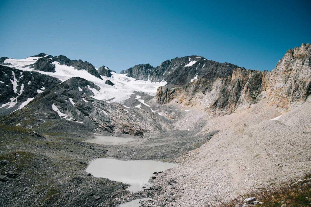 Le lac glaciaire de Gébroulaz en Vanoise. Crédit photo : Clara Ferrand - blog Wildroad