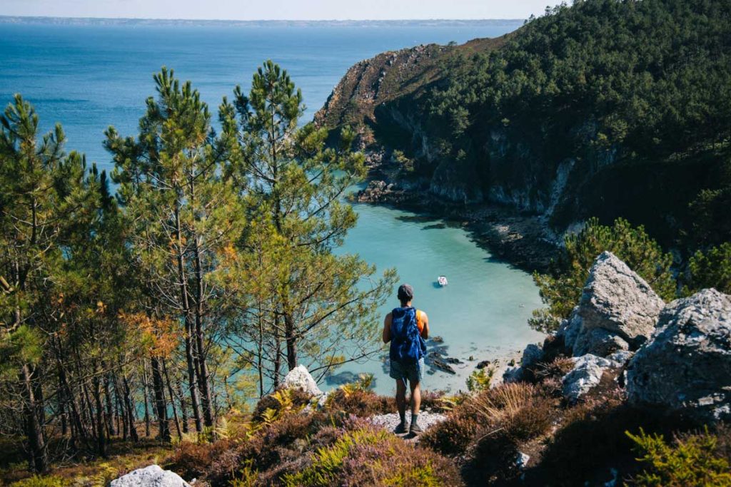 Les plages turquoises de Morgat sur la presqu'île de Crozon. crédit photo : Clara Ferrand - blog Wildroad