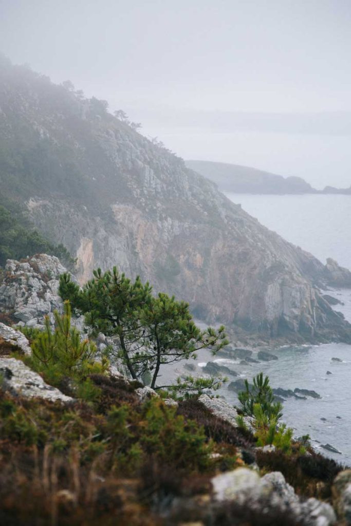 La pointe de Treboul sur le sentier des douaniers. crédit photo : Clara Ferrand - blog Wildroad