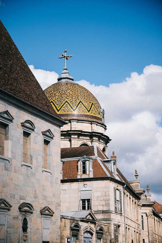 Besançon ville d'art et Histoire en Franche Comté. crédit photo : Clara Ferrand - blog Wildroad