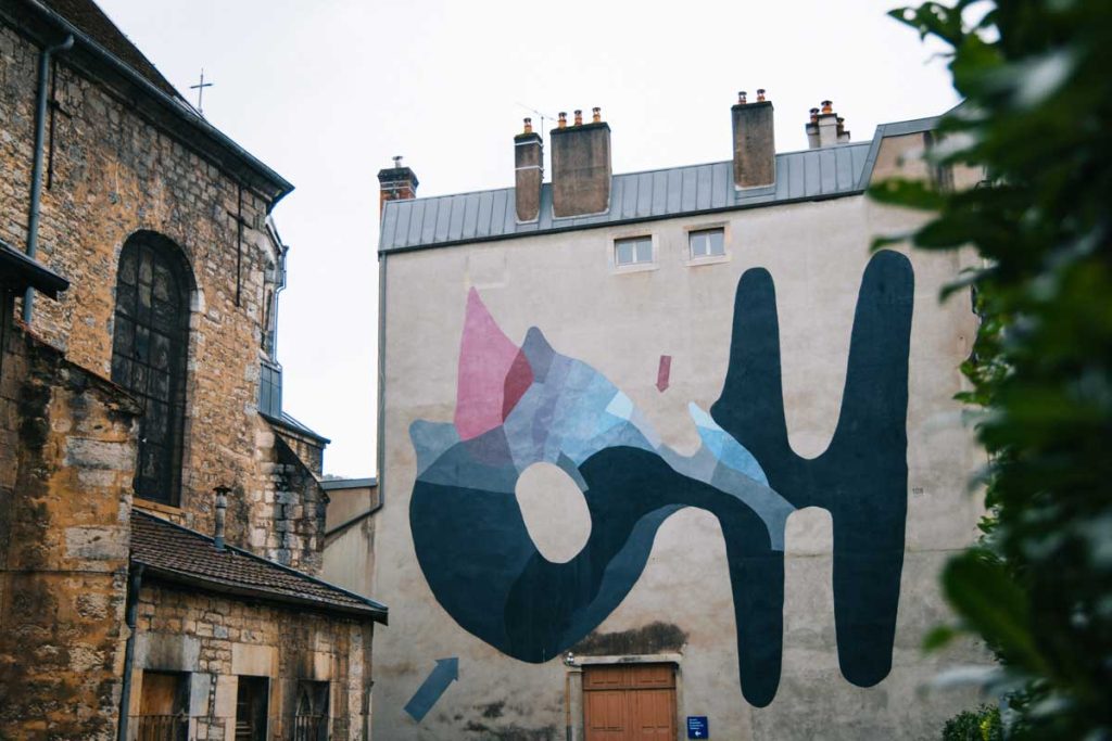 Le parcours street art au centre-ville de Besançon par bien Urbain. crédit photo : Clara Ferrand - blog Wildroad